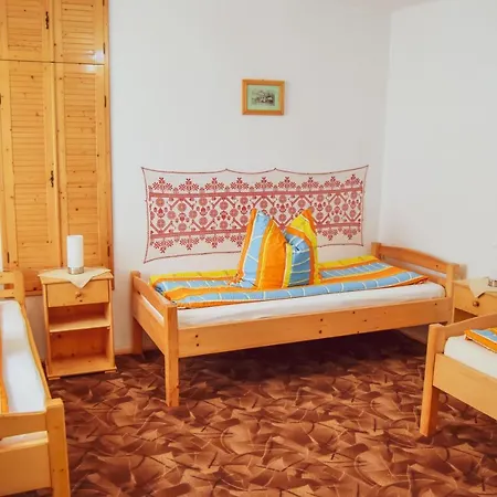 Casa De Vacanță Hársfa Vendégház